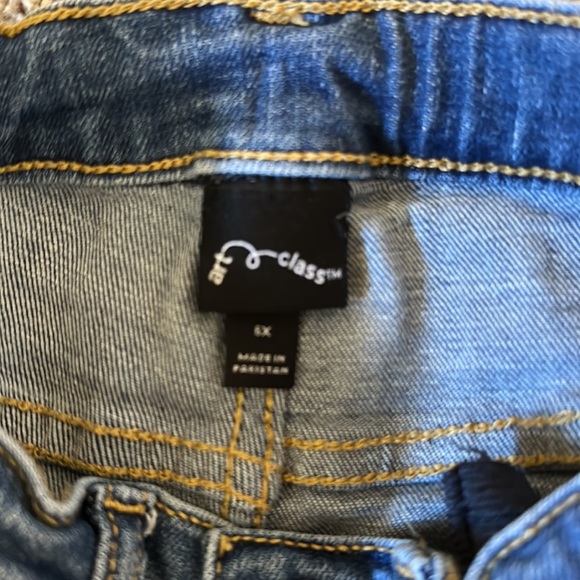 Distressed skinny jeans - Picture 2 of 5